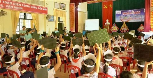Vĩnh Long: Ngày hội phòng ngừa thảm họa trong trường học